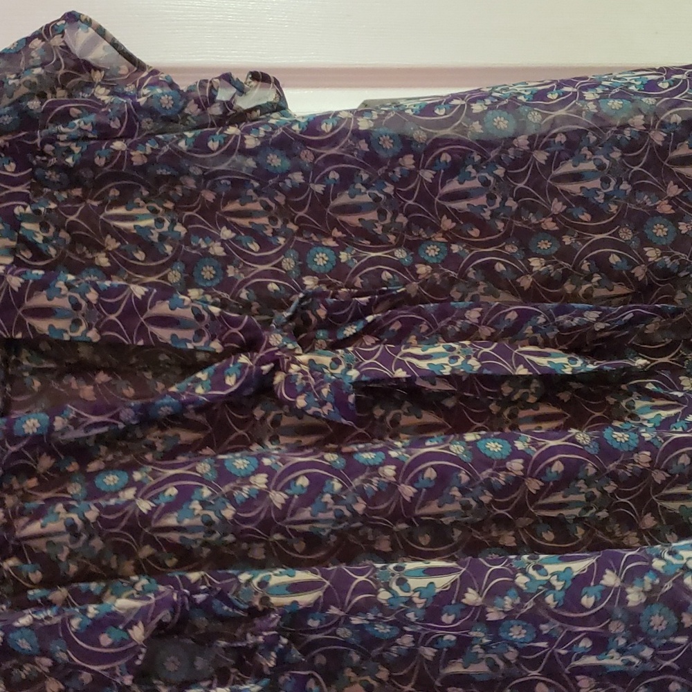 Pure Energy Blouse - Picture 8 of 9